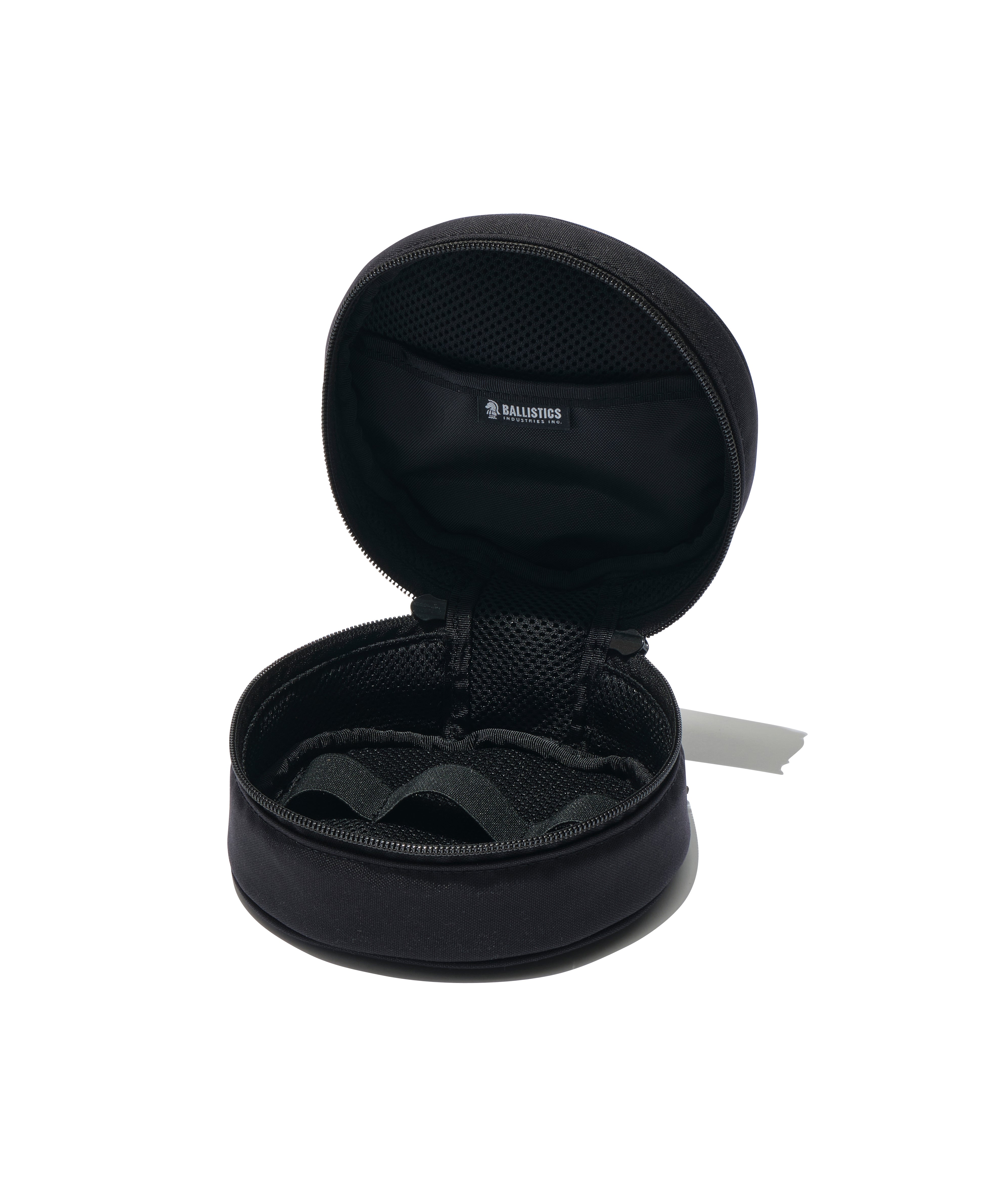 マウンテンリサーチ　ROUND TOUGH CASE Round Tough Case – MOUNTAIN RESEARCH