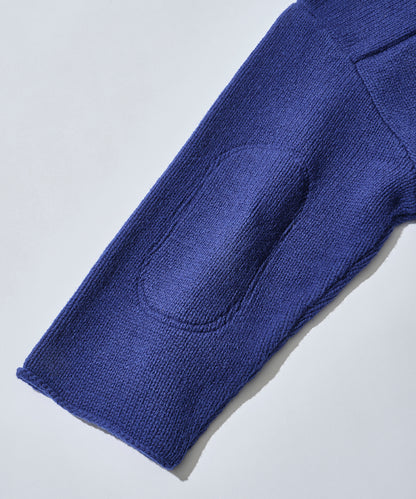 MT Game Sweater