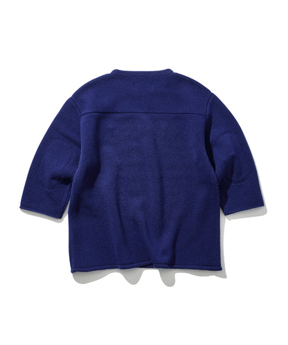 MT Game Sweater