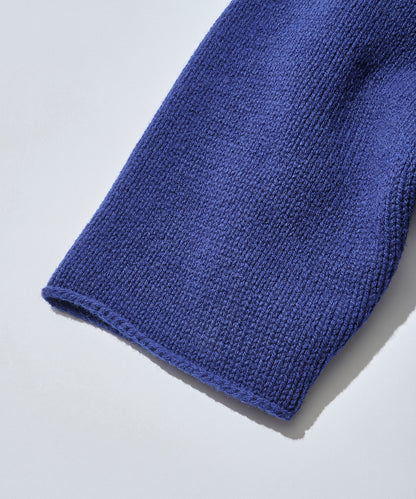 MT Game Sweater