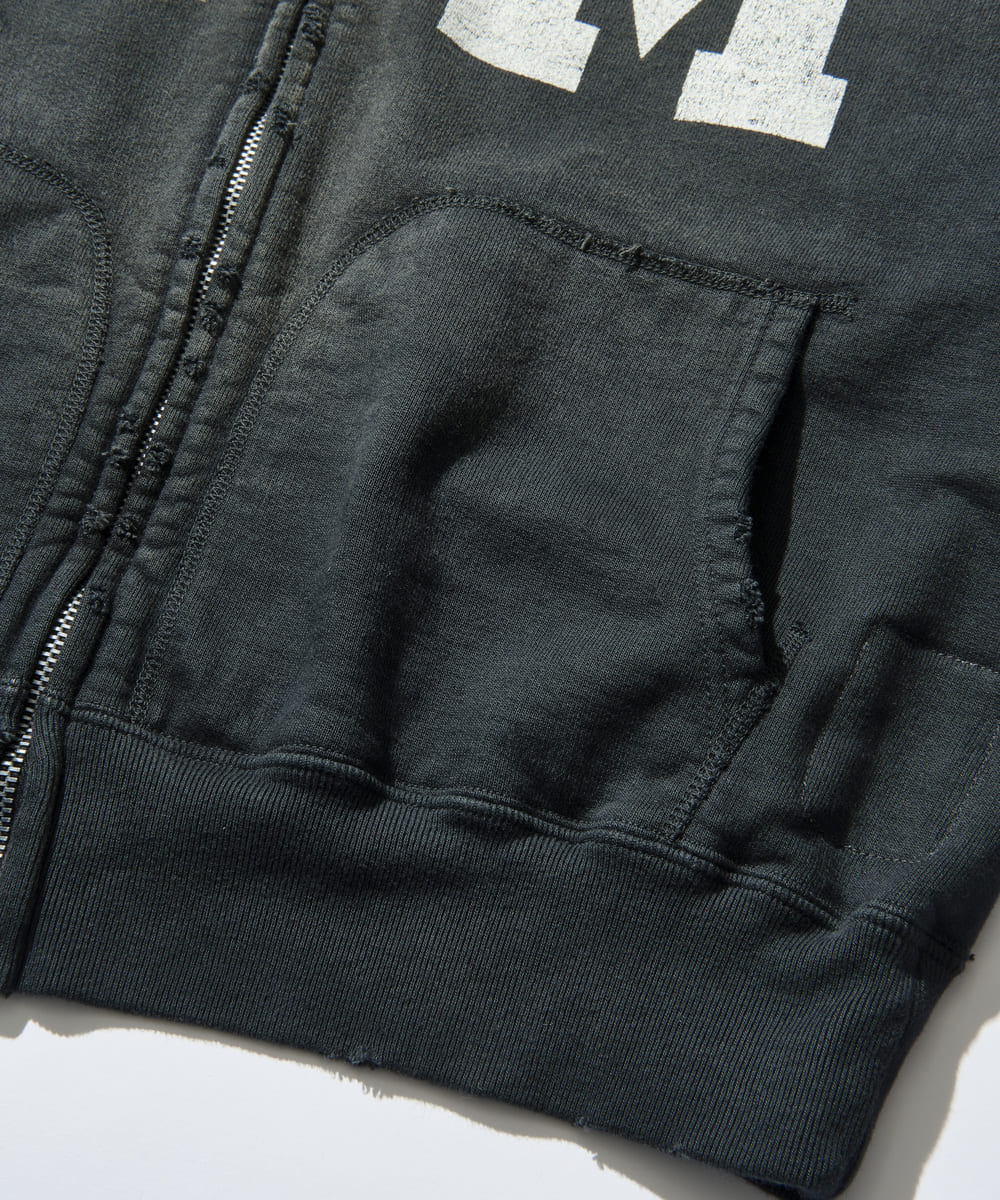 Bow Wow Zip Hoodie Aging "A.M."