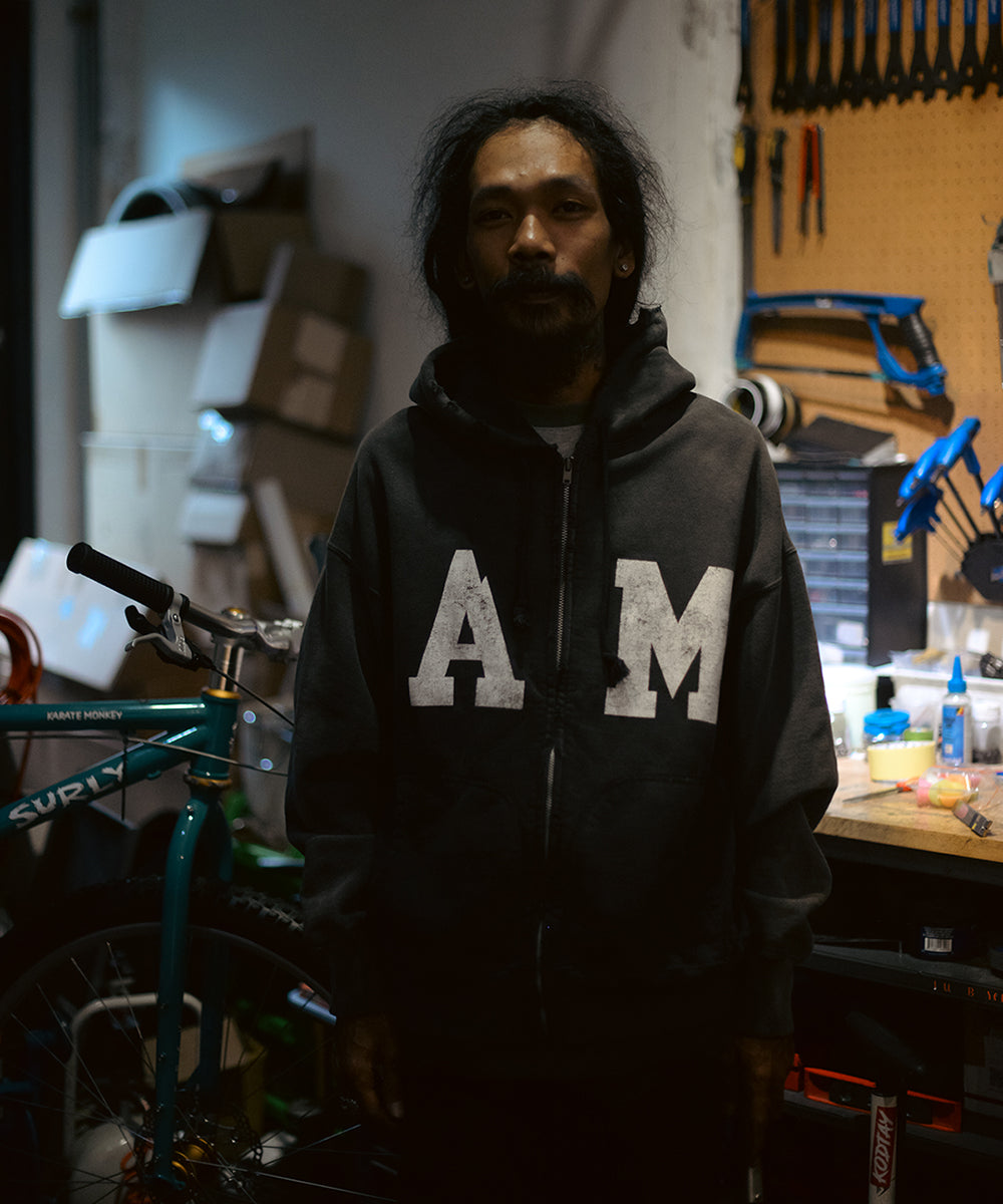 Bow Wow Zip Hoodie Aging "A.M."